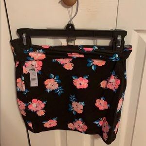 Charlotte Russe printed body con skirt